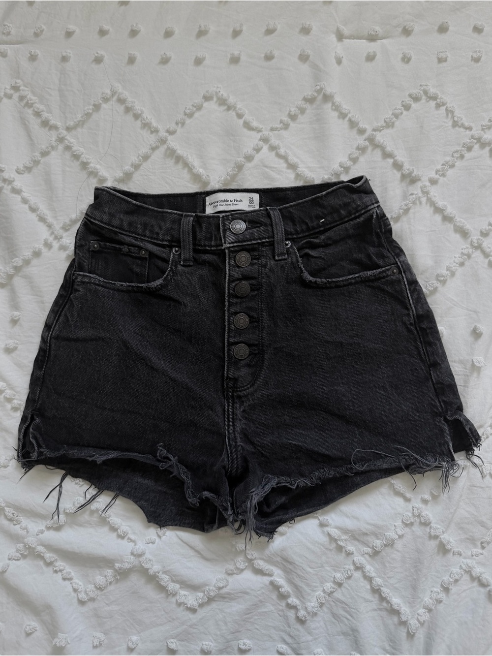Abercrombie & Fitch High Rise Mom Shorts | Black Wash | Size 24 / 00